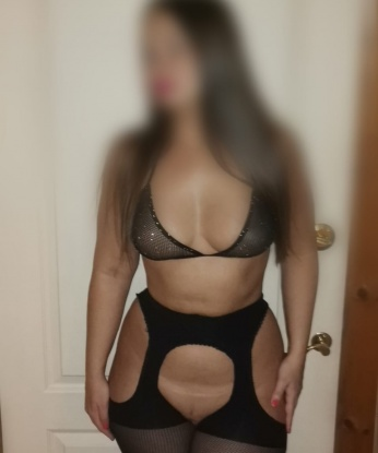 Со мной ты найдешь настоящий и горячий экстаз. Буду рада предложить тебе незабываемые мгновения настоящего наслаждения. У меня есть много интересных услуг: эротический массаж, ролевые игры и многое другое. Я открыта для экспериментов и готова попробовать все новое с тобой. Я предлагаю дискретность, стиль, красоту и умение доставить удовольствие. Жду тебя в своей уютной квартире в Москве. У меня есть отличные отзывы и фото, чтобы ты мог убедиться во всем сам. Позвони мне сейчас и получи незабываемое удовольствие! 😉🔥 13923, 35 лет